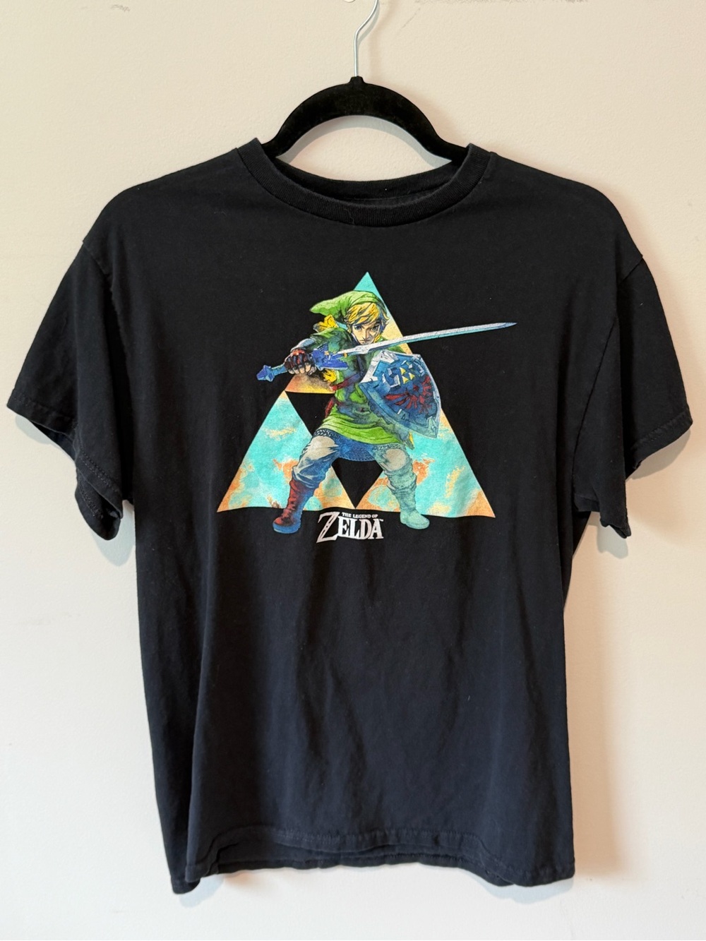 The Legend of Zelda Link Unisex Short Sleeve Graphic T-Shirt Tee Hyrule Size Med - Picture 5 of 5